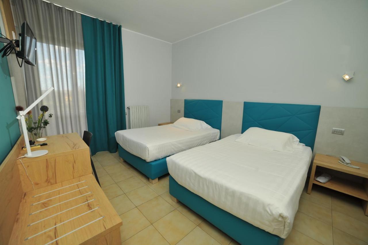 Hotel San Crispino Morrovalle Eksteriør billede
