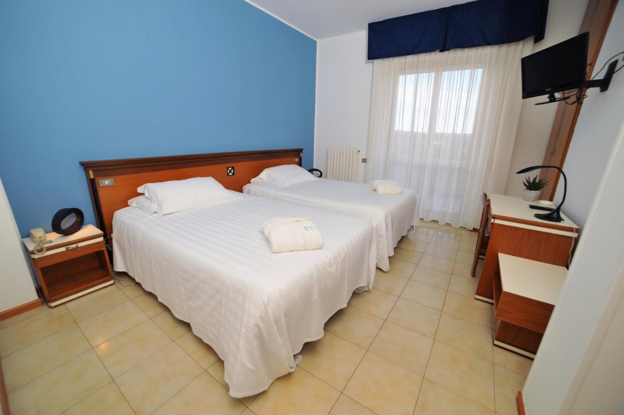 Hotel San Crispino Morrovalle Eksteriør billede