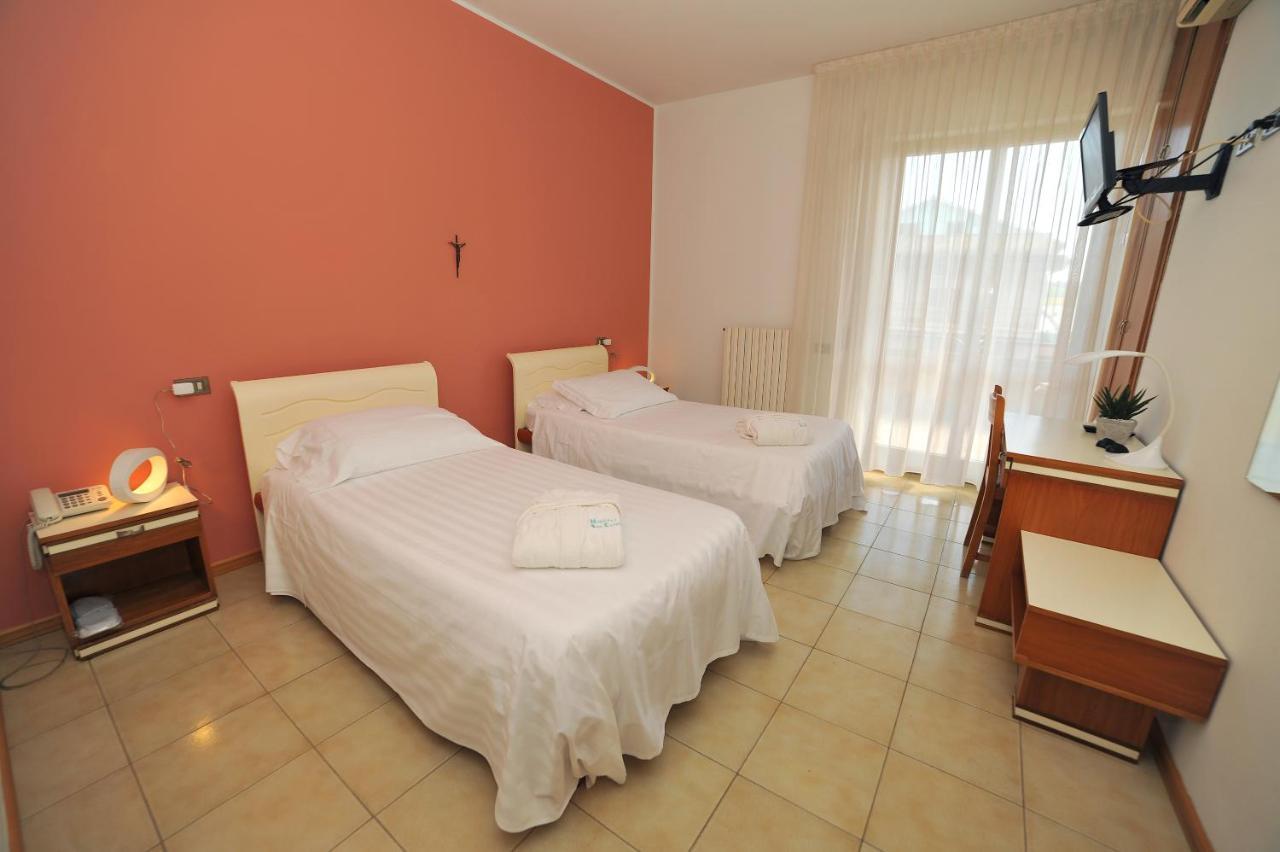 Hotel San Crispino Morrovalle Eksteriør billede